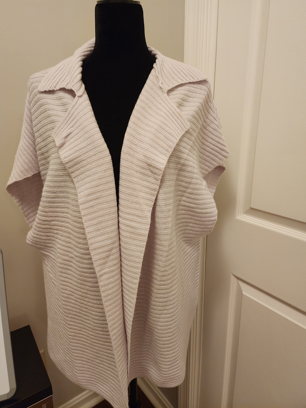 Martha Stewart Ribbed Open-Front Cardigan in Cream And Black. Set Of Two.